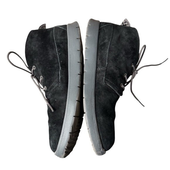 Ugg Kids Canoe Suede Chukka Boots Black Boys Size 4 US Big Kid Shoes Lace Up - Picture 7 of 14